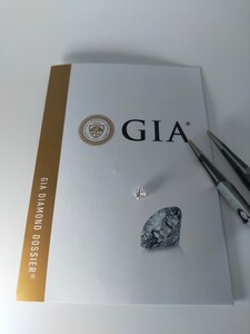 GIA鑑定書付き 0.71ct Dカラー VVS2 GOOD 天然ダイヤモンド ルース ダイヤ ラウンドブリリアント 大粒 diamond 0.7ct 0.7カラット