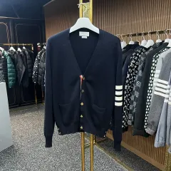 【雷市場（ポンジャン）商品韓国直送】 Thom Browne(トム・ブラウン) ミラノステッチ ゴールド カーディガン 3 サイズ