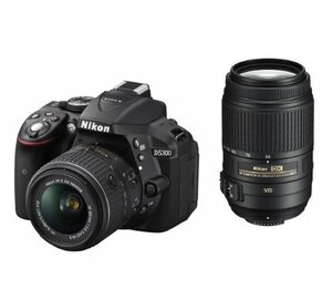 【中古】 Nikon ニコン デジタル一眼レフカメラ D5300 ダブルズームキット ブラック 2400万画素 3.2型