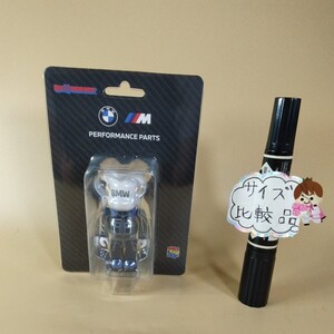 非売品　BMW BE@RBRICK PERFORMANCE PARTU MEDICOM TOY 