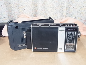 ♪National Panasonic 【 RF-858 】 ワイドＦＭ受信可能 クリアな音声で楽しめる AC-BATTERYの2電源方式　高感度　高選択 管理23042927