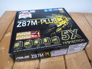 ● 送料無料！ ASUS Z87M-PLUS CPU：Core i7 4770、メモリ：8G 付き Micro ATX マザーボード ●