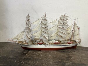 大迫力！ 完成品 日本丸 大型 木製 模型 全長140cm 1/70スケール 帆船 木枠梱包