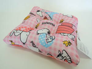 新品☆PEANUTS・SNOOPY☆学童スクエアクッション☆ピンク系