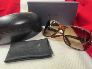 極美品★GACKT同型同色★PRADA サングラス SPR14G ブラウン　グラデーション プラダ vartix原型 茶　メガネフレーム (６３)