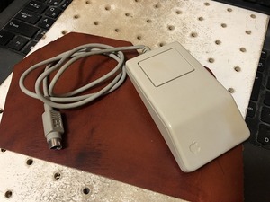 清掃・メンテナンス済 Macintosh Apple純正 バスマウス Apple Desktop Bus Mouse(XX240601)