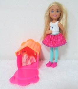 Barbie/バービー　人形　チェルシー?+犬