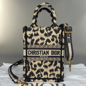 1円【新品未使用】Christian Dior クリスチャンディオール ブックトート ミニ レオパード柄 ショルダーバッグ ハンドバッグ ベージュ 