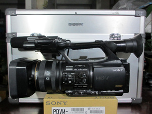 安心30日保証 SONY HVR-Z5J 完全整備品 フォーカス不良対策済み HVR-MRC1 LCH-FXA(新品)など付属品充実 業務用HDVカムコーダー