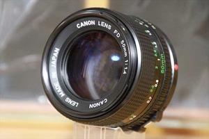 オールドレンズ 一眼レフカメラ 初心者 中古 一眼レフ Canon キヤノン Canon FD 50mm F1.4 単焦点レンズ【中古】