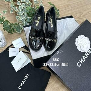 送料無料　新品未使用品　CHANEL　シャネル　ココマークチェーンローファー　35　22〜22.5cm