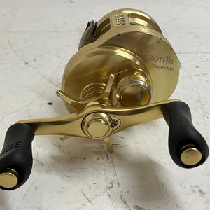 f001 L 3. SHIMANO シマノ ベイトリール 右ハンドル カルカッタコンクエスト 201HG CALCUTTA CONQUEST