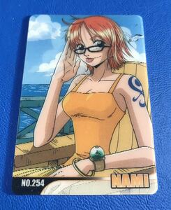 ●当時物●#A2●ワンピース●ONE PIECE●海賊王グミ●カード◆No.254◆ナミ◆NAMI◆海辺●メガネ姿●バンダイ★2005年●