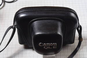 ＃36　古い革製カメラケース　Canonet QLE　キャノネット