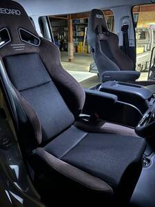 RECARO レカロ　SR-7F ハイエース　ハイエース用シートレール　シートヒーター付き　アームレスト付き