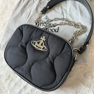 ヴィヴィアンウエストウッド キルティングショルダー　カメラバッグ 黒 VIVIENNE WESTWOOD Camper Camera Bag チェーン バッグ