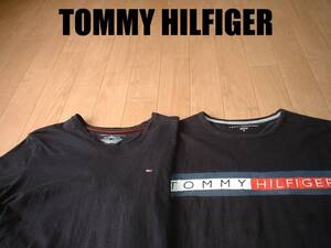 即戦力2着セットTOMMY HILFIGERワンポイント&ビッグロゴTシャツMブラック正規トミーヒルフィガー黒Vネック&クルーネックカットソーFLAG