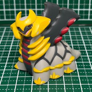 ギラティナ:247:フィギュア:現状品:指人形:ポケモンキッズ:ポケットモンスター:ソフビ:当時物:レトロ