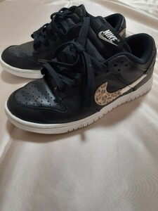 ★used　NIKE　ナイキ　スニーカー　アニマル　レオパード