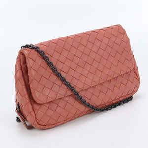 中古良品BOTTEGA VENETA イントレチャート レザー ピンク系 ランク：A us-2