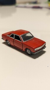 トミカ　TOMICA　日産ブルーバードSSS　NO1