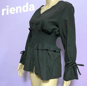 rienda リエンダ BLACK シャツブラウス トップス 美シルエット 長袖