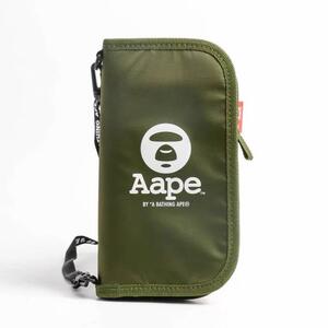 A BATHING APE アベイシングエイプ Aape マルチケース カーキ