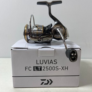 ΨΨ DAIWA ダイワ スピニングリール　20ルビアスLT2500S-XH　箱付き 276405 未使用に近い