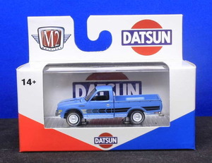 1/64 M2マシーン 1977 ダットサン ピックアップ Datsun Pickup（スカイブルー）●