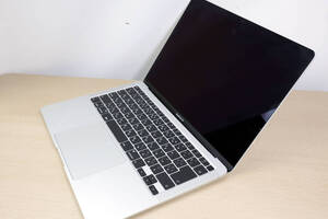 Apple MacBook Air 13 A2179 i3 1.1GHz 8GB SSD256GB 美品 難あり