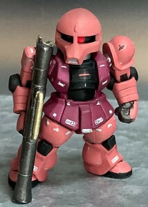 ガンダムコンバージ　シャア専用ザクⅠ　リペイント