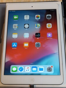 中古 iPad mini 2 16GB Wi-Fiモデル ME279J/A シルバー　A1489 初期化済