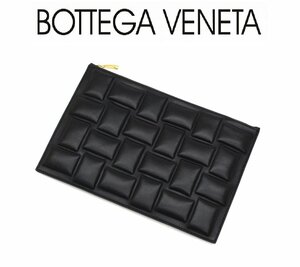 33万新品◆BOTTEGA VENETA ボッテガヴェネタ ステッチレスキルティング マキシイントレ レザー仕切り付きクラッチポーチ 黒 1円