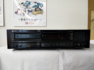 B24-416【店頭受取限定】【ジャンク】SONY　CDP-338ESD　コンパクトディスクプレーヤー　取扱説明書付　※通電確認済/トレイが閉まらない