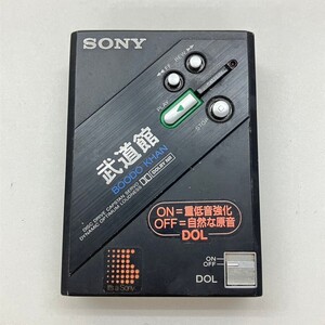 E032-O48-984 SONY/ソニー DD-100 武道館 ポータブル カセットプレーヤー ウォークマン ブラック レトロ