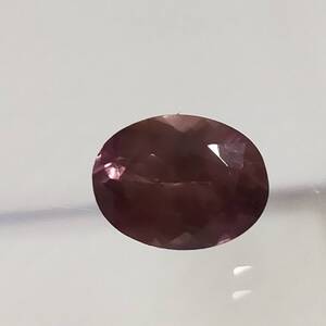 カラーチェンジガーネット　1.7ct