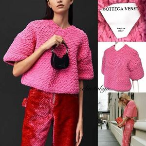 【E4310】新品同様！BOTTEGA VENETA ボッテガ ヴェネタ《2022年コレクション着用》編み込み ローゲージ ショート ニット セーター 美ピンク