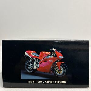 MINICHAMPS 1/12 DUCATI 996 Street Version Red PMA ミニチャンプス ドゥカティ ストリートバージョン バイク 完成品 ミニカー モデルカー