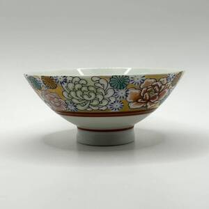 A)九谷焼 茶碗 金彩 金彩色絵 花柄 花詰茶碗 金彩色絵花図 ごはん茶碗 ご飯 お茶碗 カラフル 多色 食器 和食 和風 国風 日本 和柄 F1103