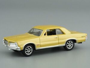 WELLY 1:60スケール ミニカー PONTIAC GTO 