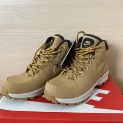 NIKE マノア　レザー