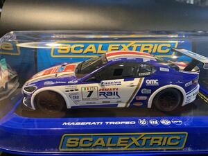 新品未使用 SCALEXTRIC slot car 1/32 MASERATI TROFEO 2012 No.7スケーレックストリック スロットカー マセラッティ トロフェオ