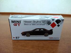 ☆即決送料無料☆ MINIGT 1/64 NISSAN SKYLINE GT-R R32 Black w/ BBS LM Wheel