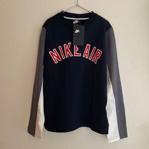 新品　ナイキ　NIKE トップス　長袖Tシャツ　ロンT ブラック　黒　グレー　ホワイト　150 ジュニア　キッズ　子供服