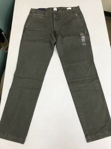 ●ＧＡＰ●新品●チノパン●ギャップ●グレー●スリム●ウエスト84cmX股下81cm●クールビズ●カジュアル●32●N12.6-4