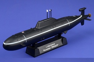 希少品 イージーモデル 1/700 ロシア海軍 アクラ級潜水艦 アクラ型原子力潜水艦 潜水艦 アクラ 1/350 より小 EASY MODEL