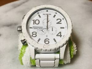 ★NIXON ニクソン SIMPLIFY THE 51-30 CHRONO ホワイト　クロノグラフ クォーツ 大径 腕時計★