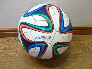 s410kd アディダス FIFAワールドカップ2014 ブラジル BRAZUCA ブラズーカ KIDS 清水エスパルス サッカーボール サイズ4 中古 (0919)