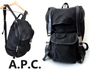 上質 牛革■A.P.C.:アーペーセー■カウレザー×コットン リュックサック/バックパック/デイパック■ブラック■ロゴ型押し■APC