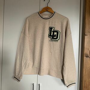 新品　しまむら　LOGOS DAYS　トレーナー 　サイズM